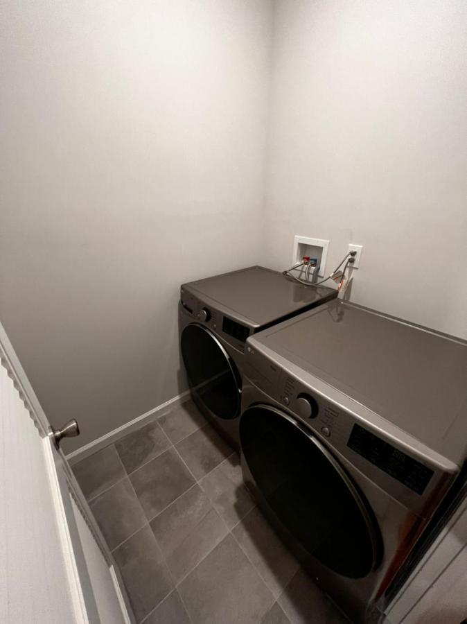 Springview Homes 12Mins From Ewr & 3 Mins From University Hospital Newark Buitenkant foto