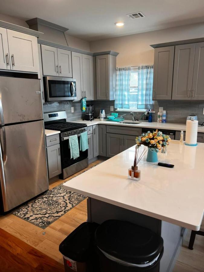 Springview Homes 12Mins From Ewr & 3 Mins From University Hospital Newark Buitenkant foto