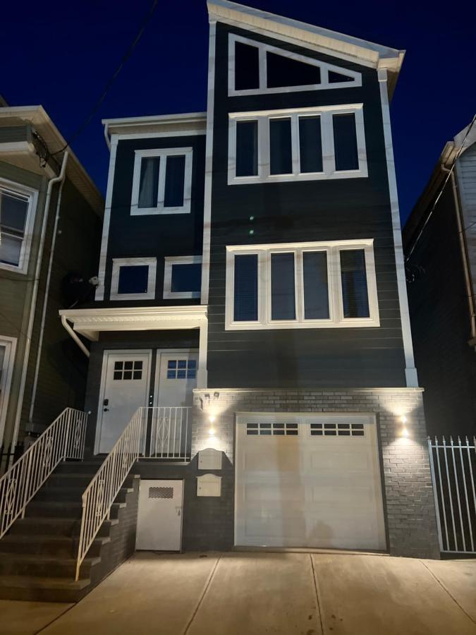 Springview Homes 12Mins From Ewr & 3 Mins From University Hospital Newark Buitenkant foto